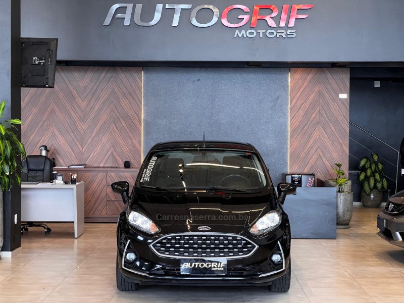FIESTA 1.6 SE STYLE HATCH 16V FLEX 4P MANUAL - 2018 - CAMPO BOM