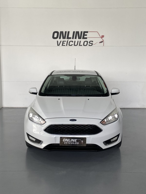 FOCUS 2.0 SE PLUS FASTBACK 16V FLEX 4P AUTOMÁTICO - 2016 - FARROUPILHA