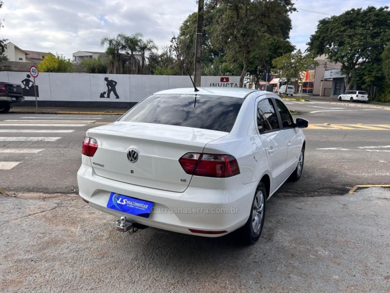 VOYAGE 1.6 MI 8V FLEX 4P MANUAL - 2013 - VENâNCIO AIRES