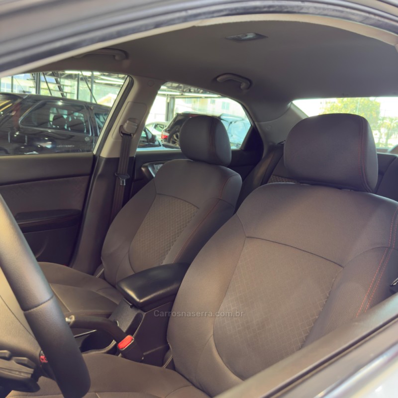 CERATO 1.6 16V SX4 FLEX 4P AUTOMÁTICO - 2013 - NOVO HAMBURGO