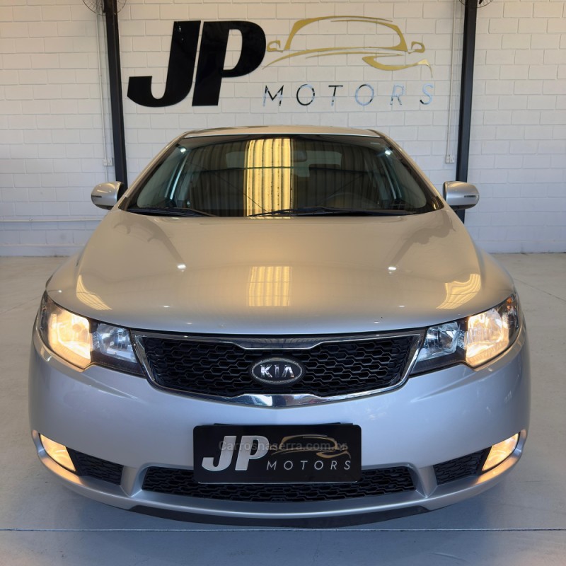 CERATO 1.6 16V SX4 FLEX 4P AUTOMÁTICO - 2013 - NOVO HAMBURGO