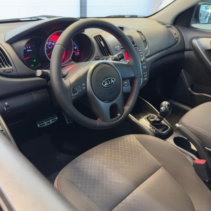 CERATO 1.6 16V SX4 FLEX 4P AUTOMÁTICO - 2013 - NOVO HAMBURGO
