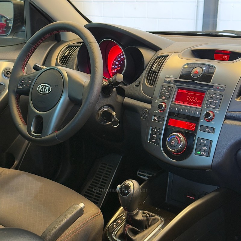 CERATO 1.6 16V SX4 FLEX 4P AUTOMÁTICO - 2013 - NOVO HAMBURGO
