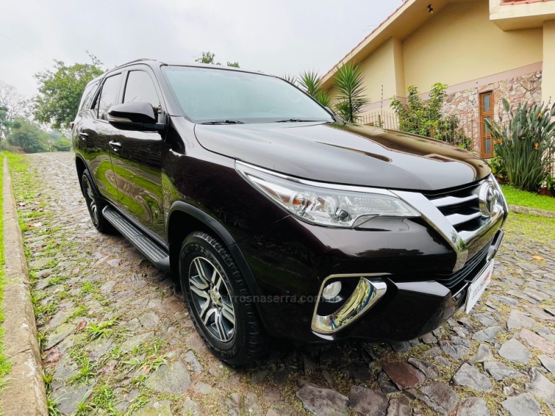 hilux sw4 2.7 sr 4x2 16v gasolina 4p automatico 2017 campo bom