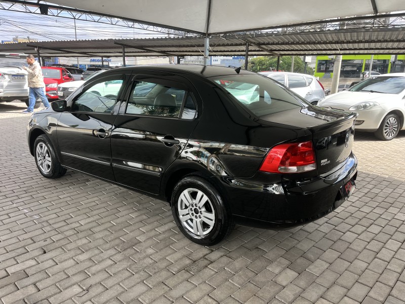 VOYAGE 1.0 MI 8V FLEX 4P MANUAL - 2010 - CAXIAS DO SUL