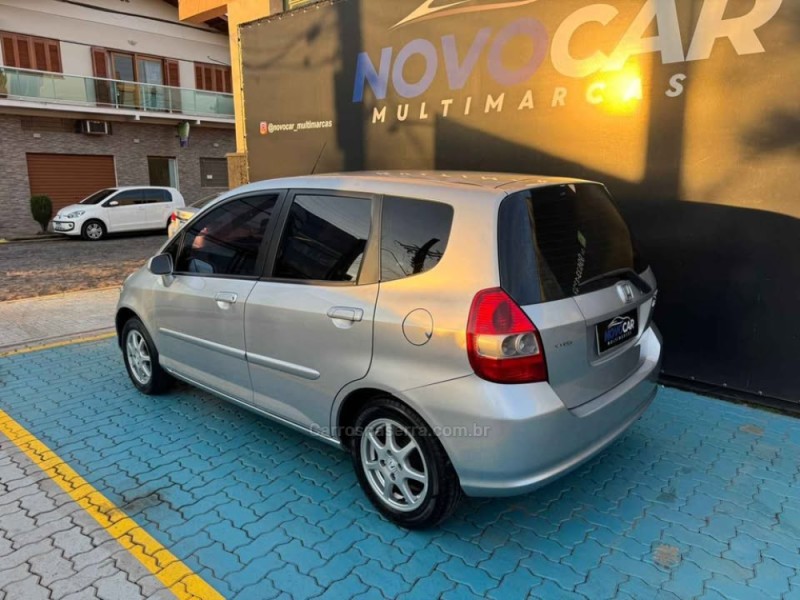 FIT 1.5 EX 16V FLEX 4P MANUAL - 2006 - ESTâNCIA VELHA