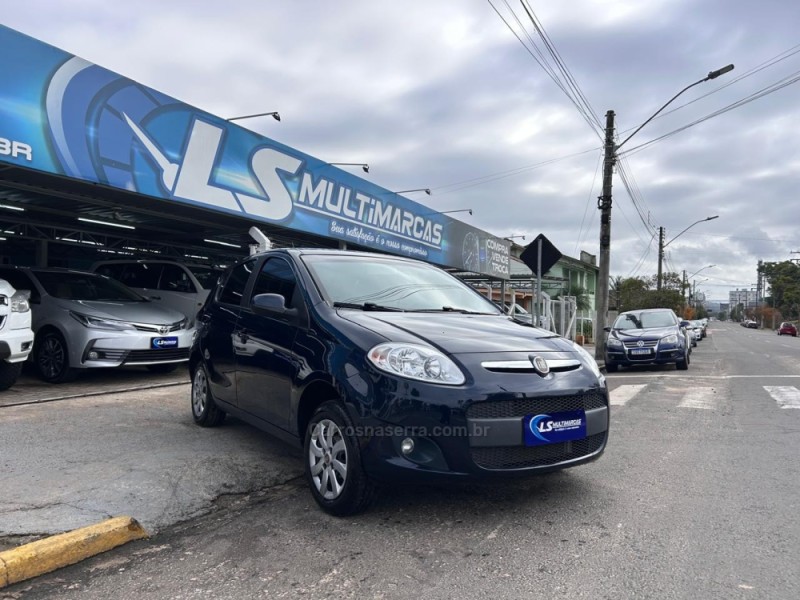 PALIO 1.0 MPI ATTRACTIVE 8V FLEX 4P MANUAL - 2014 - VENâNCIO AIRES