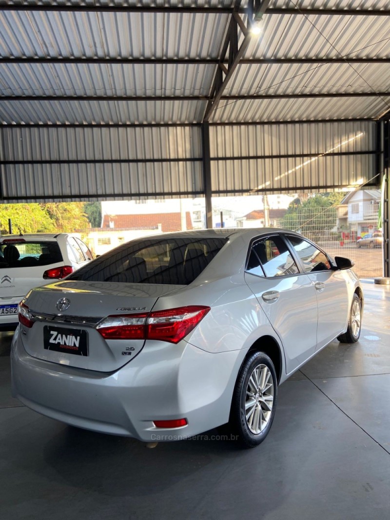 COROLLA 2.0 XEI 16V FLEX 4P AUTOMÁTICO - 2015 - SANANDUVA