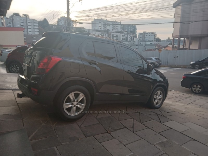 TRACKER 1.4 16V TURBO FLEX LT AUTOMÁTICO - 2017 - GARIBALDI
