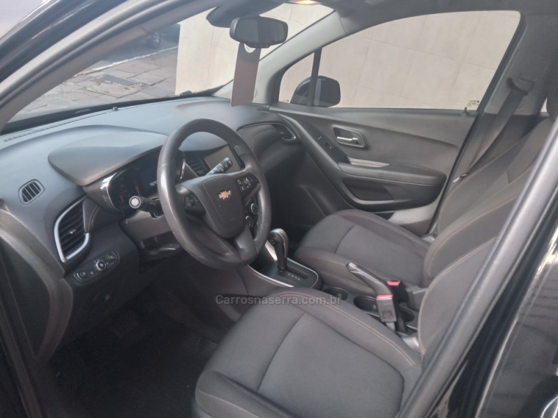 TRACKER 1.4 16V TURBO FLEX LT AUTOMÁTICO - 2017 - GARIBALDI