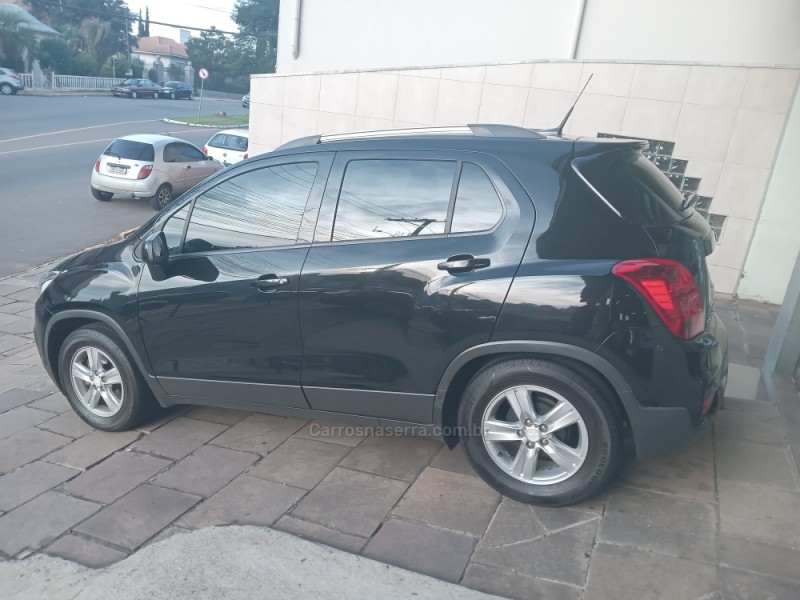 TRACKER 1.4 16V TURBO FLEX LT AUTOMÁTICO - 2017 - GARIBALDI