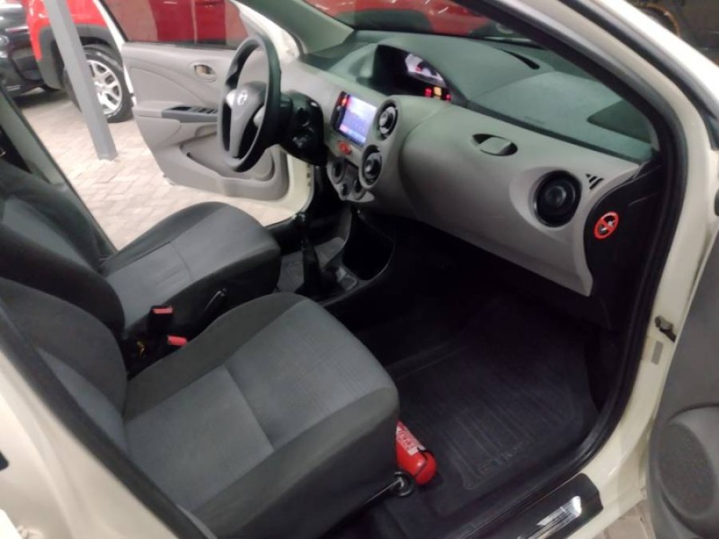 ETIOS 1.3 16V FLEX 4P MANUAL - 2013 - CAXIAS DO SUL
