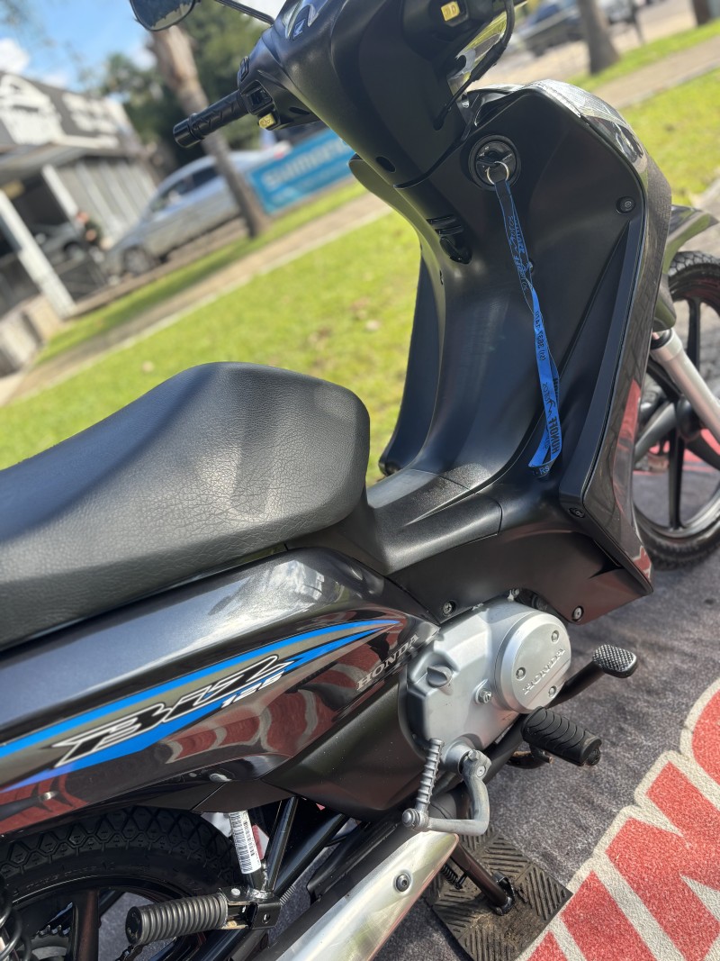 BIZ 125 EX - 2017 - FELIZ