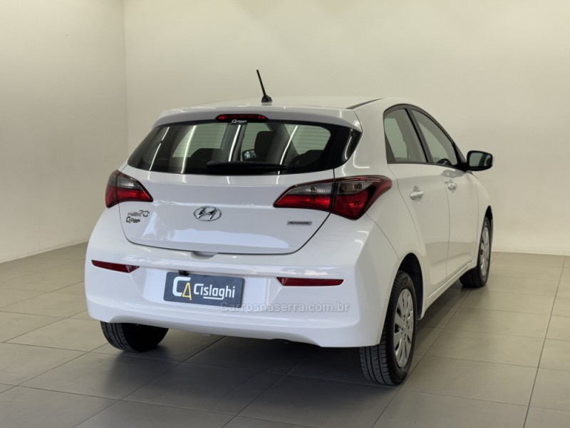 HB20 1.6 COMFORT PLUS 16V FLEX 4P AUTOMÁTICO - 2017 - CARLOS BARBOSA