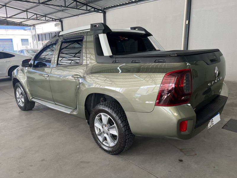 duster oroch 2.0 16v flex dynamique 4p manual 2016 caxias do sul