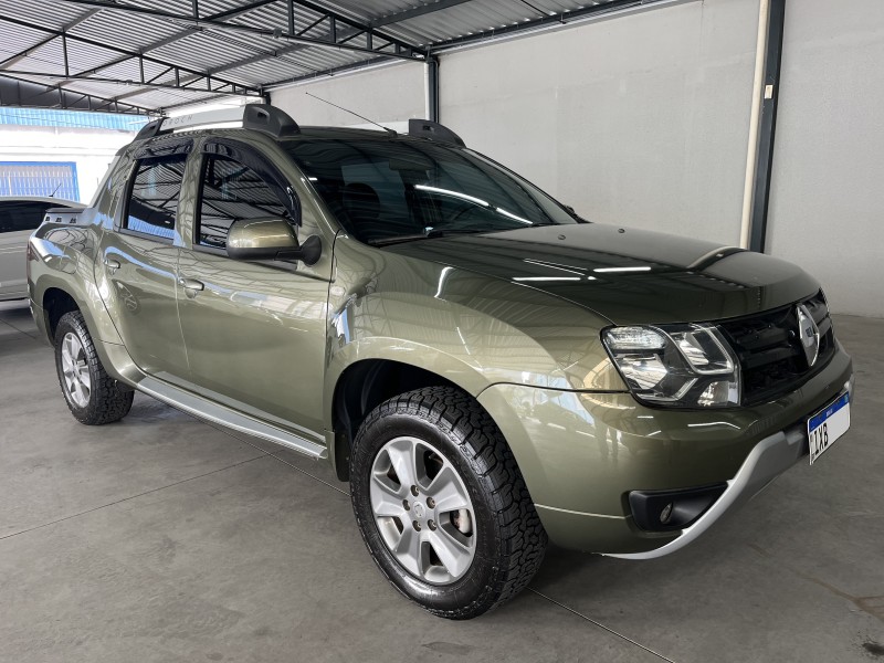 DUSTER OROCH 2.0 16V FLEX DYNAMIQUE 4P MANUAL - 2016 - CAXIAS DO SUL