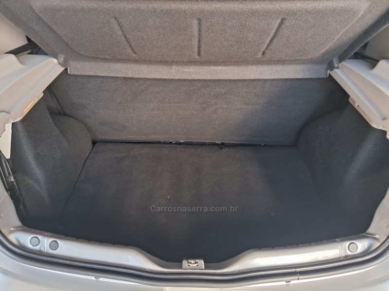 SANDERO 1.6 EXPRESSION 8V FLEX 4P MANUAL - 2011 - CAXIAS DO SUL