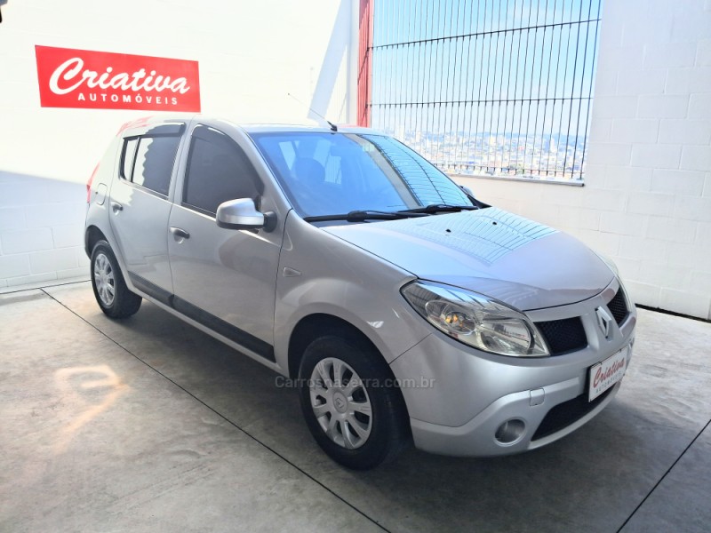 sandero 1.6 expression 8v flex 4p manual 2011 caxias do sul