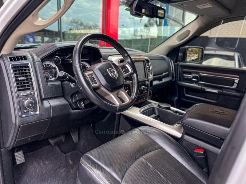 2500 LARAMIE 6.7 CD 4X4 TDI DIESEL 4P AUTOMÁTICA - 2018 - CANELA