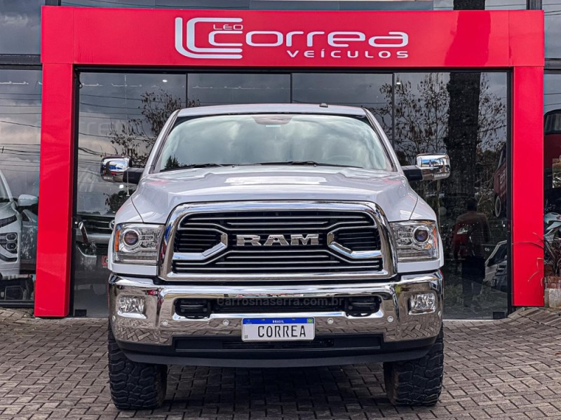 2500 LARAMIE 6.7 CD 4X4 TDI DIESEL 4P AUTOMÁTICA - 2018 - CANELA