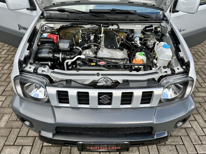 JIMNY 1.3 4ALL 4X4 16V GASOLINA 2P MANUAL - 2015 - SAPIRANGA