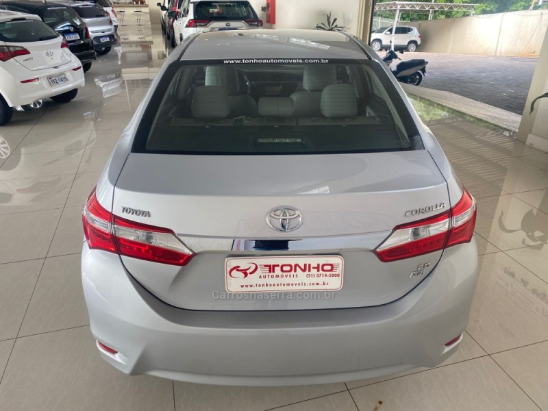 COROLLA 2.0 XEI 16V FLEX 4P AUTOMÁTICO - 2015 - LAJEADO