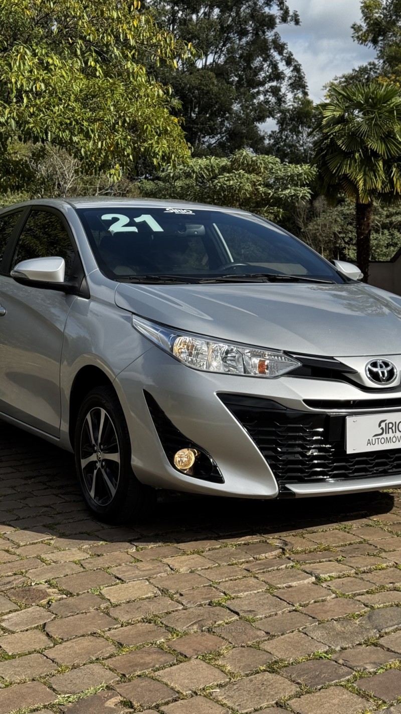 YARIS 1.5 XS CONNECT 16V FLEX 4P AUTOMÁTICO - 2021 - LAJEADO