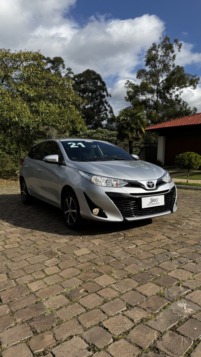 YARIS 1.5 XS CONNECT 16V FLEX 4P AUTOMÁTICO - 2021 - LAJEADO
