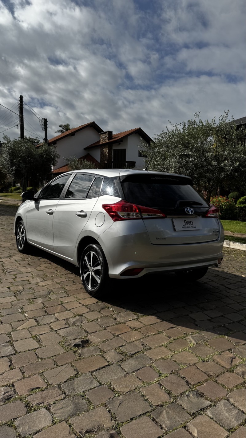 YARIS 1.5 XS CONNECT 16V FLEX 4P AUTOMÁTICO - 2021 - LAJEADO