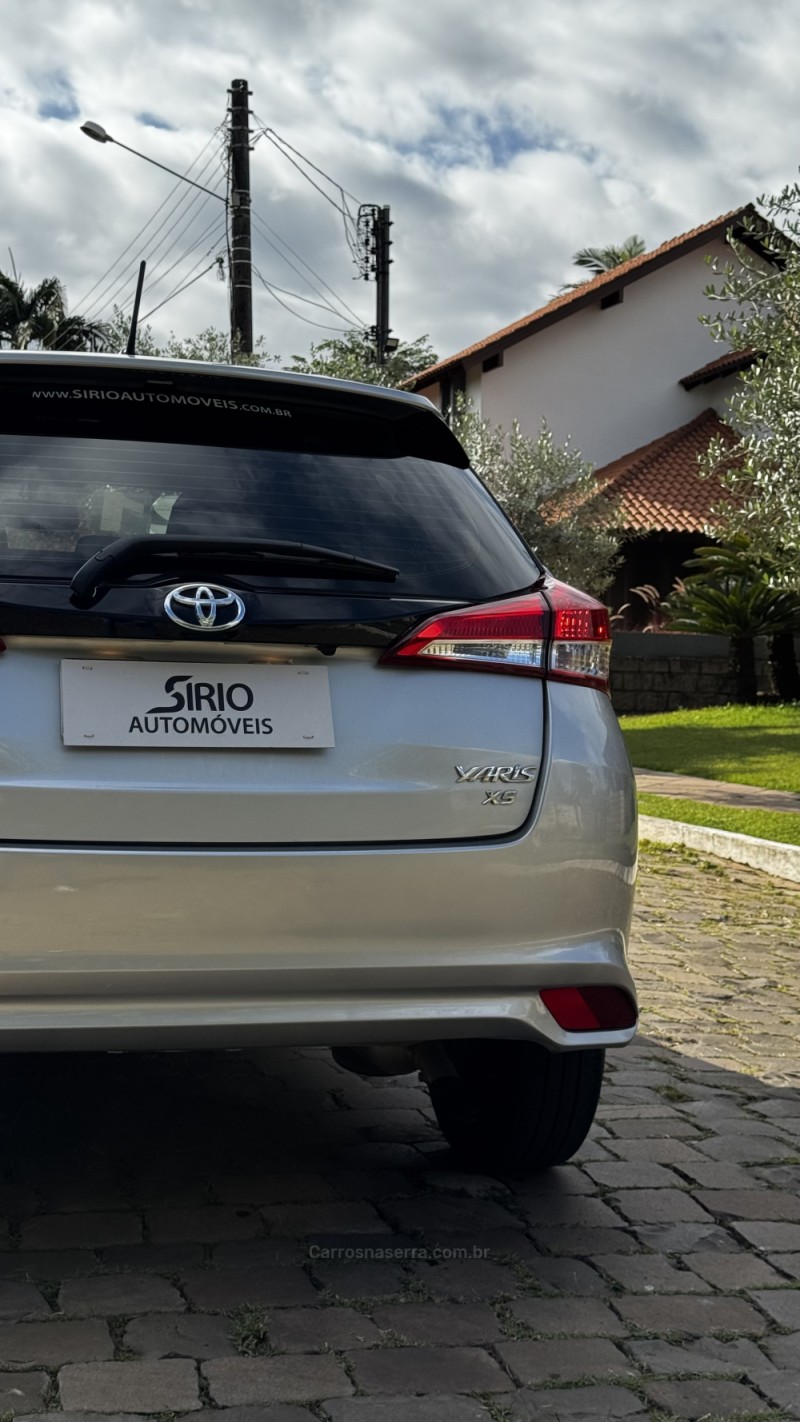 YARIS 1.5 XS CONNECT 16V FLEX 4P AUTOMÁTICO - 2021 - LAJEADO