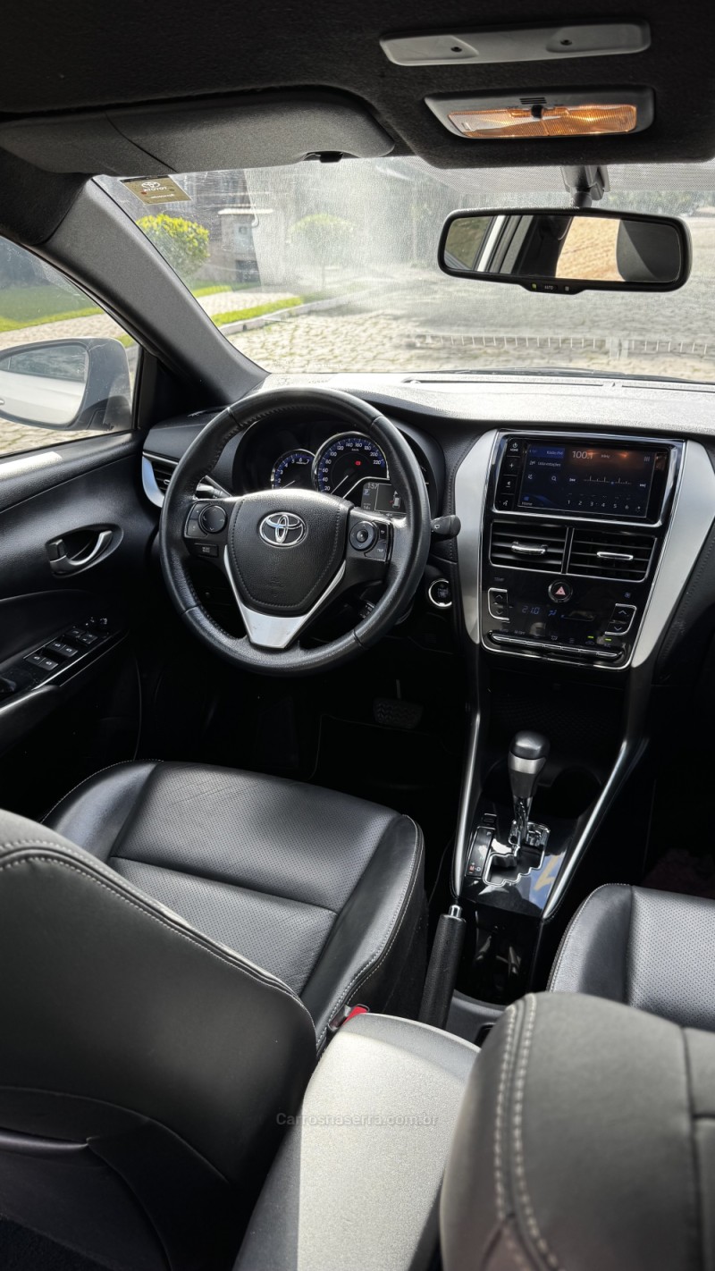 YARIS 1.5 XS CONNECT 16V FLEX 4P AUTOMÁTICO - 2021 - LAJEADO