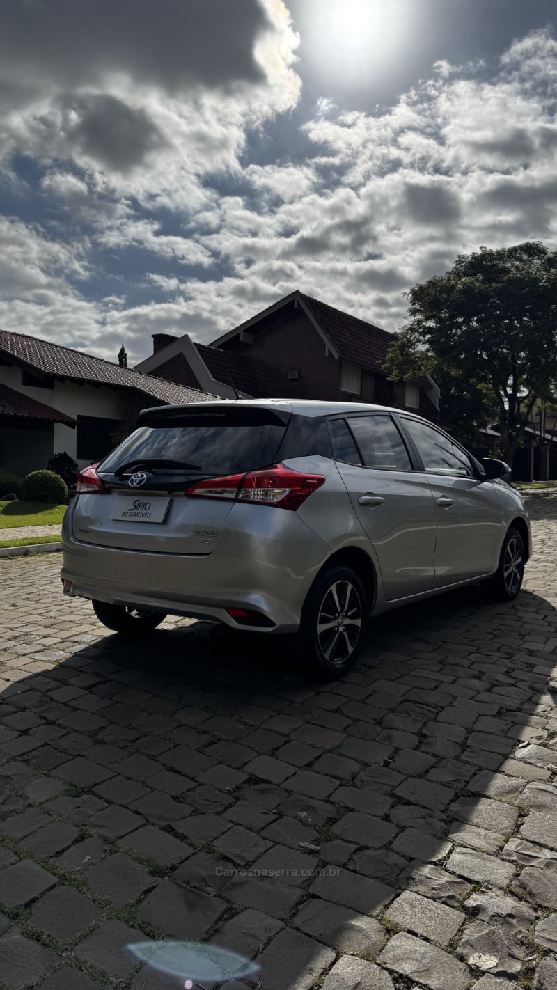 YARIS 1.5 XS CONNECT 16V FLEX 4P AUTOMÁTICO - 2021 - LAJEADO