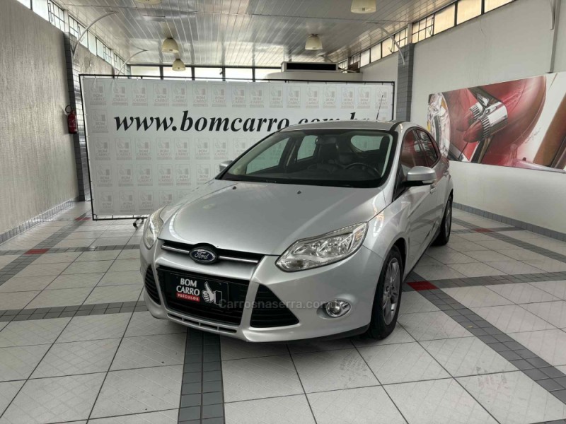 FOCUS 1.6 SE HATCH 16V FLEX 4P AUTOMÁTICO