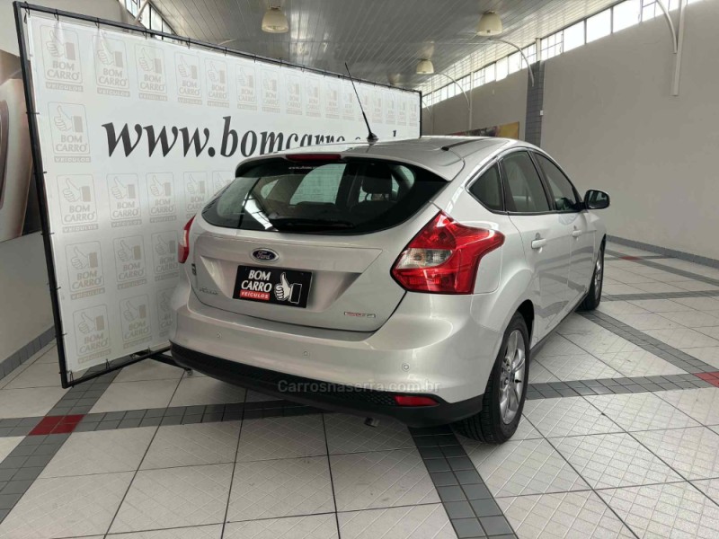 FOCUS 1.6 SE HATCH 16V FLEX 4P AUTOMÁTICO - 2014 - PORTO ALEGRE