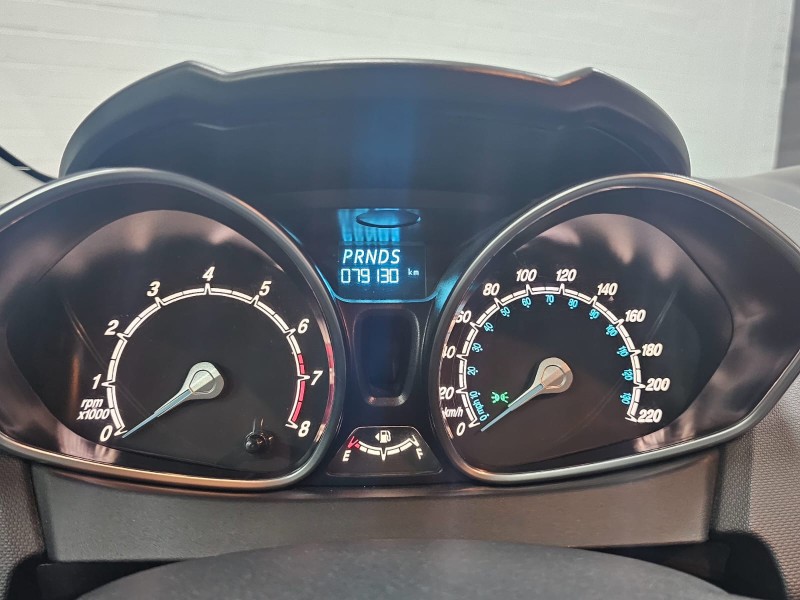 FIESTA 1.6 TITANIUM PLUS HATCH 16V FLEX 4P AUTOMÁTICO - 2015 - CAXIAS DO SUL