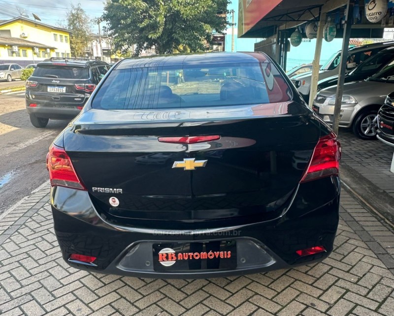 PRISMA 1.4 MPFI LT 8V FLEX 4P MANUAL - 2018 - PAROBé