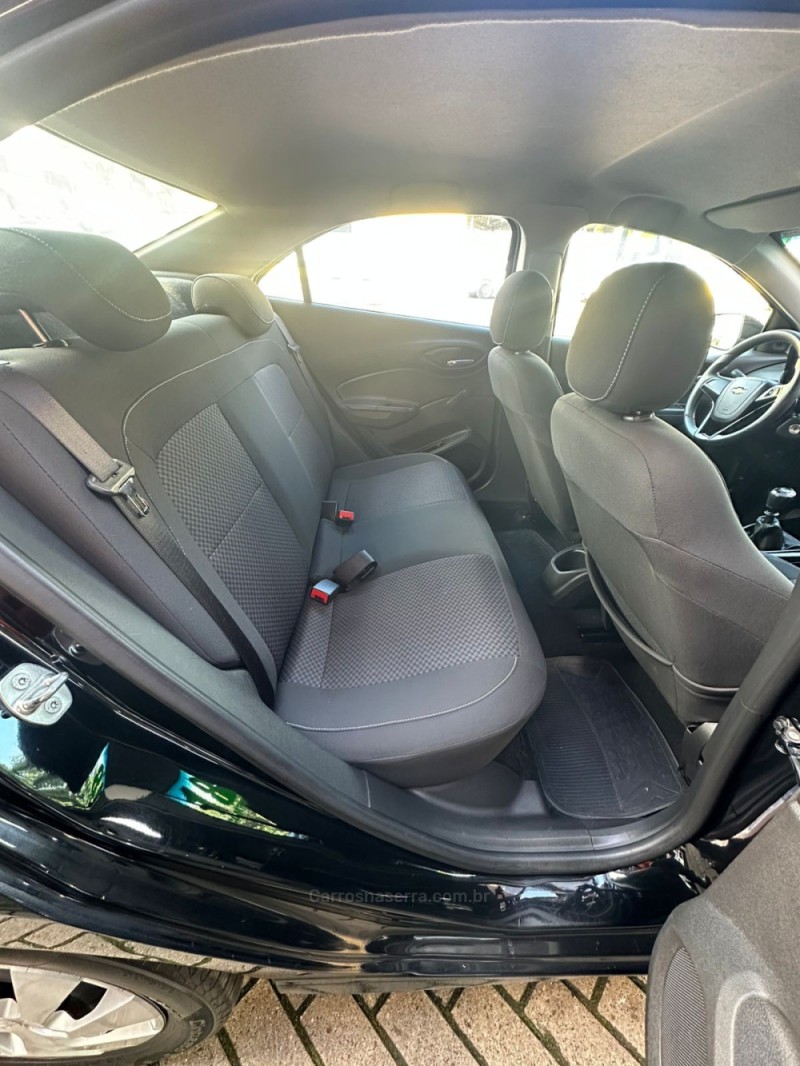 PRISMA 1.4 MPFI LT 8V FLEX 4P MANUAL - 2018 - PAROBé