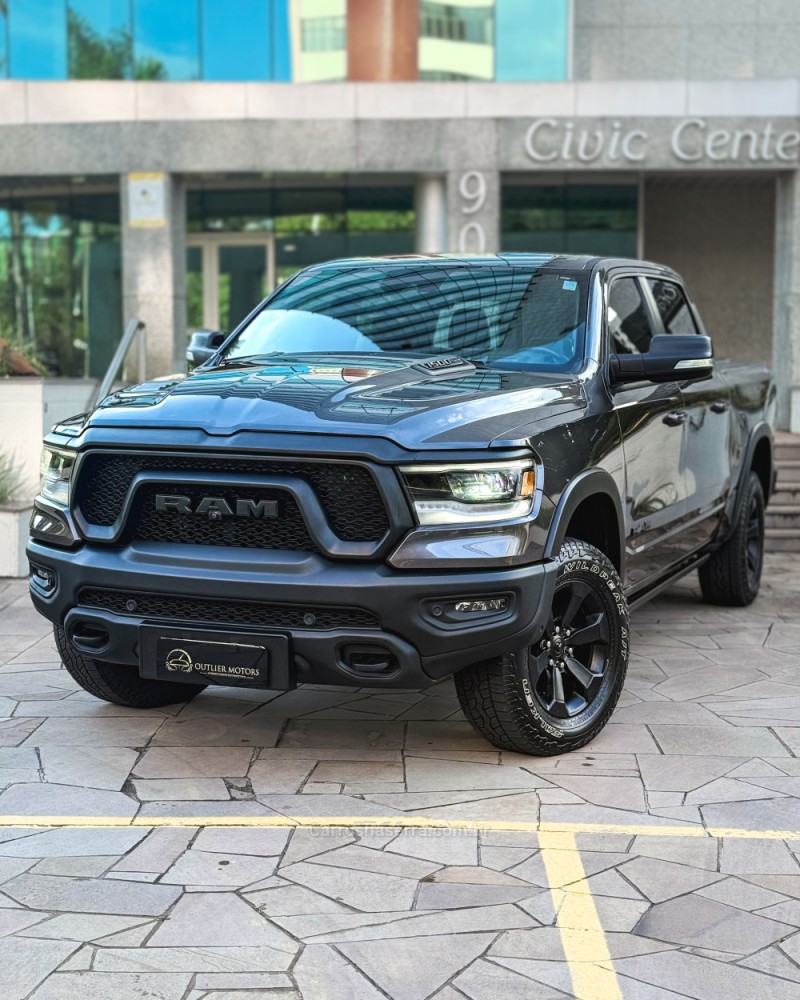 1500 REBEL 5.7 HEMI V8 CD 4X4 GASOLINA 4P AUTOMÁTICA - 2022 - NOVO HAMBURGO