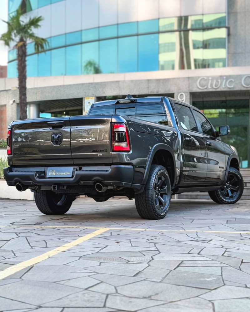 1500 REBEL 5.7 HEMI V8 CD 4X4 GASOLINA 4P AUTOMÁTICA - 2022 - NOVO HAMBURGO