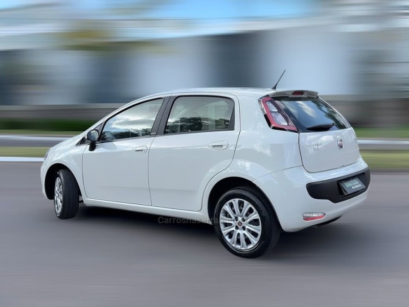 PUNTO 1.4 ATTRACTIVE 8V FLEX 4P MANUAL - 2014 - NOVO HAMBURGO