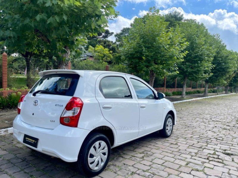 ETIOS 1.3 X 16V FLEX 4P MANUAL - 2018 - BENTO GONçALVES