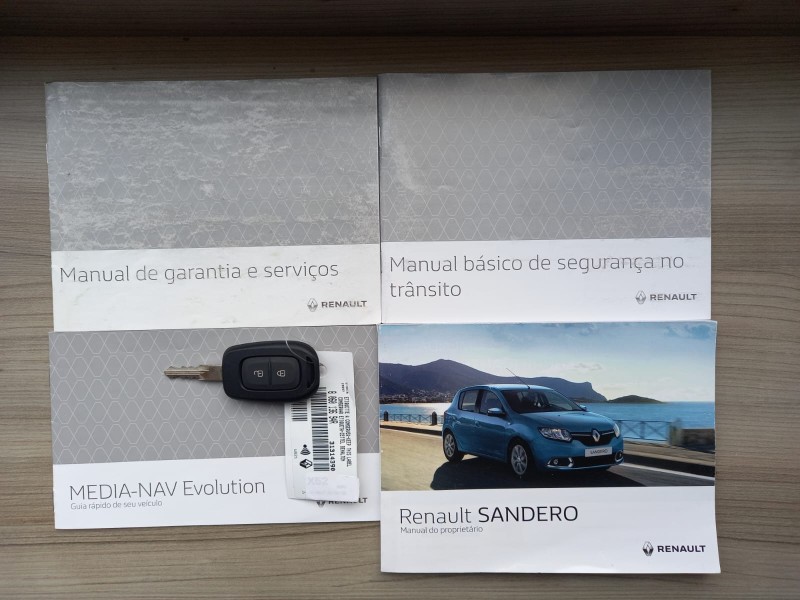 SANDERO 1.6 GT LINE LIMITED FLEX 4P MANUAL - 2018 - CAXIAS DO SUL