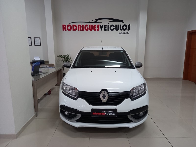 SANDERO 1.6 GT LINE LIMITED FLEX 4P MANUAL - 2018 - CAXIAS DO SUL