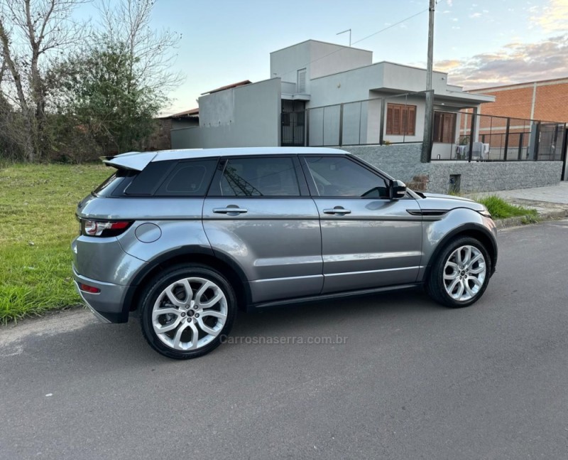 RANGE ROVER EVOQUE 2.0 DYNAMIC 4WD 16V GASOLINA 4P AUTOMÁTICO - 2013 - CAMPO BOM