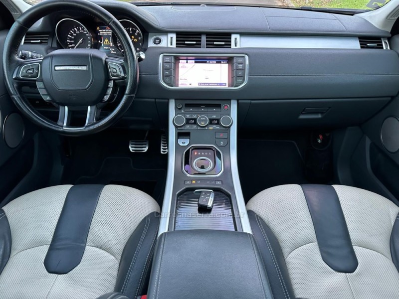 RANGE ROVER EVOQUE 2.0 DYNAMIC 4WD 16V GASOLINA 4P AUTOMÁTICO - 2013 - CAMPO BOM