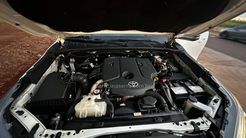 HILUX 2.8 SR 4X4 CD 16V DIESEL 4P AUTOMÁTICO - 2024 - PASSO FUNDO