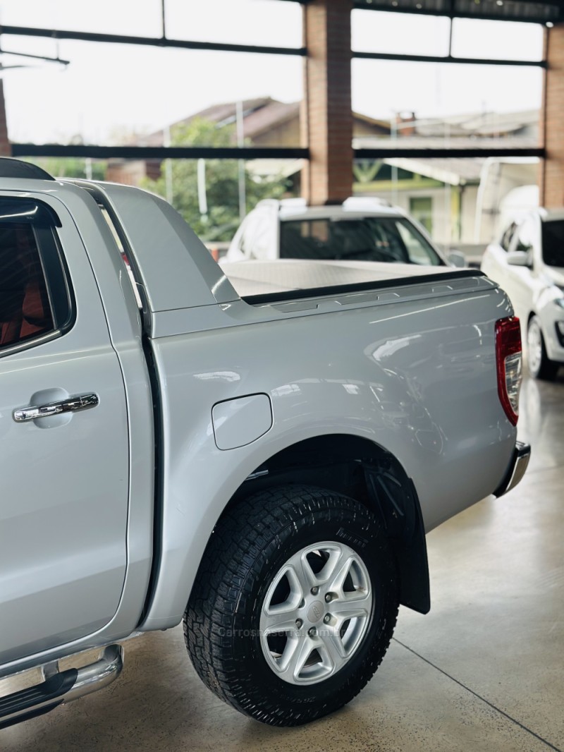 RANGER 2.5 LIMITED 4X2 CD 16V FLEX 4P MANUAL - 2014 - CANELA