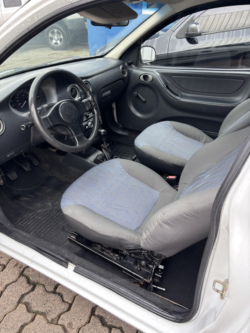 CELTA 1.0 MPFI VHC SPIRIT 8V GASOLINA 2P MANUAL - 2005 - CAXIAS DO SUL