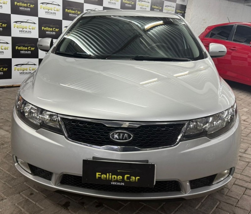 CERATO 1.6 EX SEDAN 16V GASOLINA 4P MANUAL - 2011 - CAXIAS DO SUL
