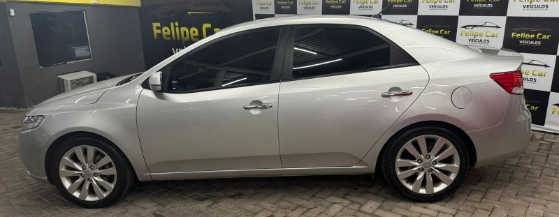 CERATO 1.6 EX SEDAN 16V GASOLINA 4P MANUAL - 2011 - CAXIAS DO SUL